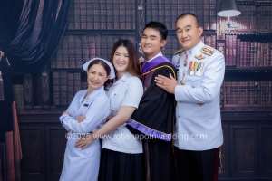 A ข้าราชการครอบครัว
